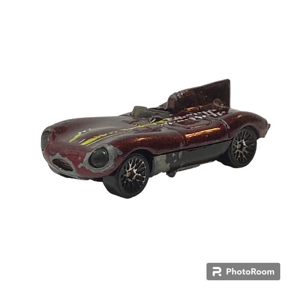 Hot Wheels Jaguar D Type Huffman Hawks Diecast Car HW Treasure Hunt Series 1999 - Picture 7 of 14